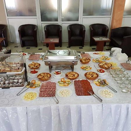 Hotel Feniks Požarevac Zewnętrze zdjęcie